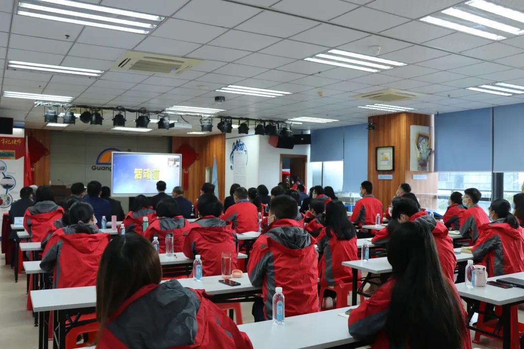 新起点 新希望丨尊龙官方网站集团2020年总结大会乐成举行！