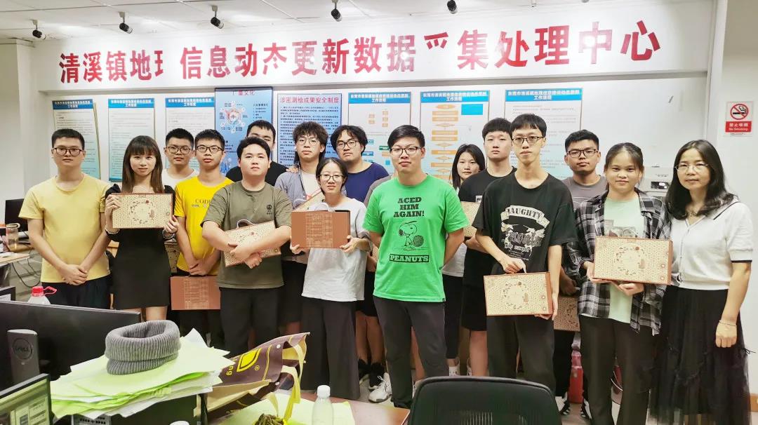 月满中秋 情满人心丨尊龙官方网站集团走访慰问项目部一线员工