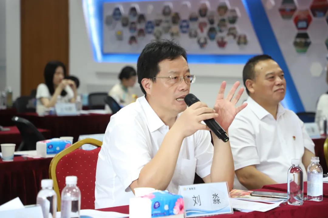 “颂党恩、爱协会、做孝顺” — 纪念建党100周年国学讲座暨协会建设三周年主题演讲角逐-尊龙官方网站控股集团