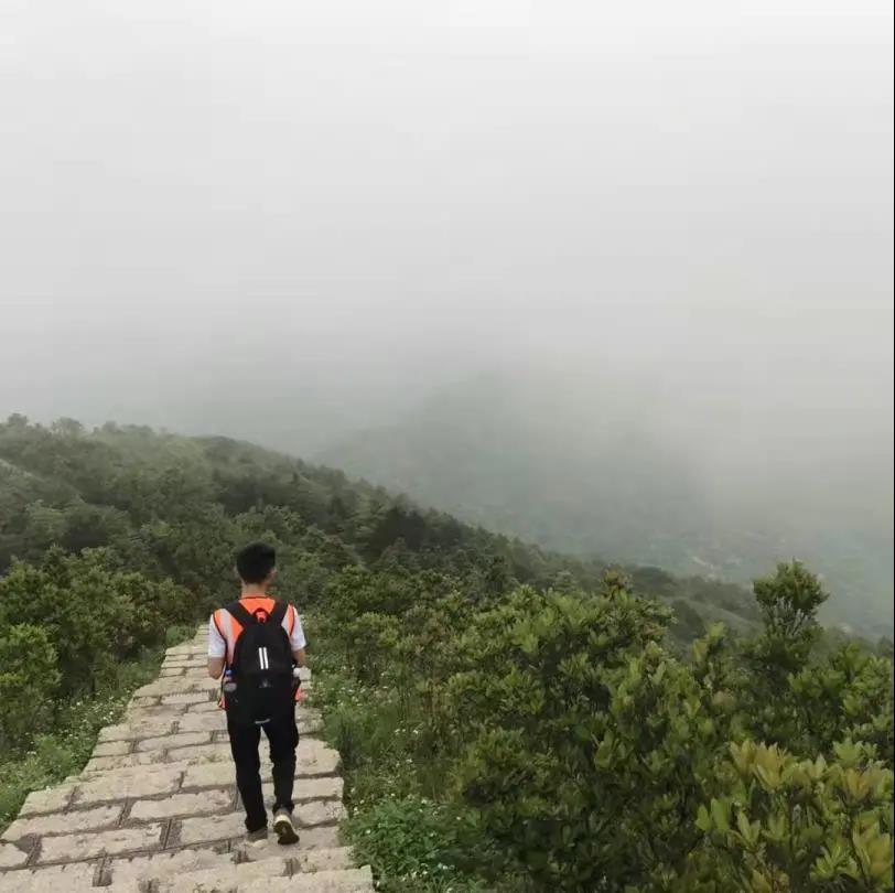 量圈儿NO.40丨生长路上不丢童真，，，，，，奋斗路上坚持认真-尊龙官方网站控股集团